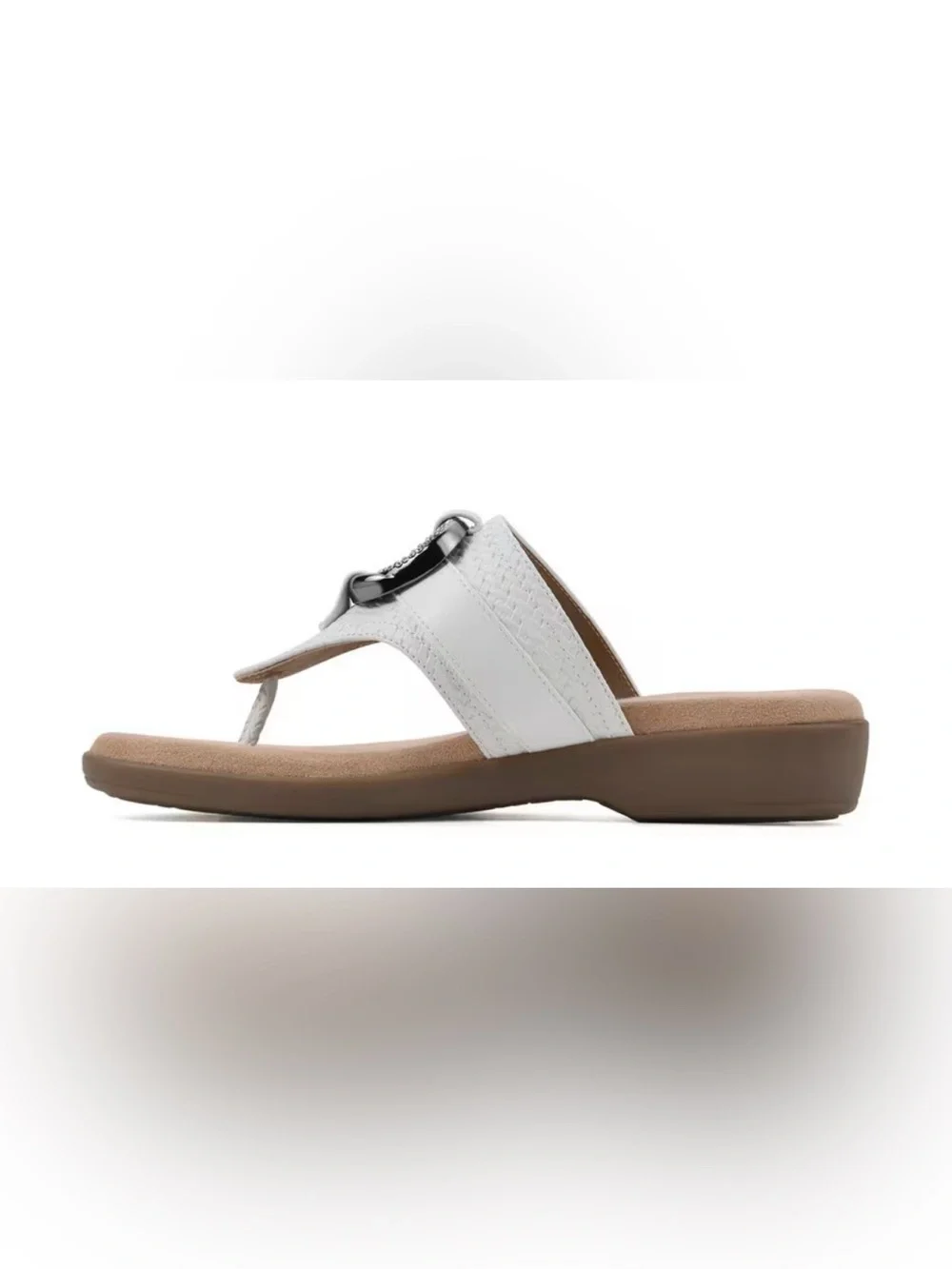 Cliffs by WHITE MOUNTAIN White Thong Sandal with Decorative Silver Ring - Picture 3 of 8